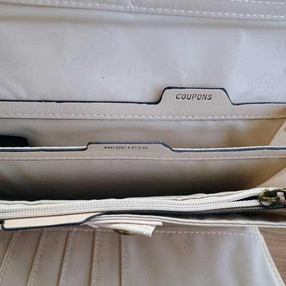 Floral Women's Wallet - Picture 7 of 8